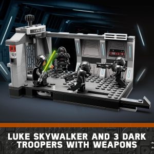 Luke Skywalker faces Dark Troopers in an epic LEGO diorama of sci-fi battle.