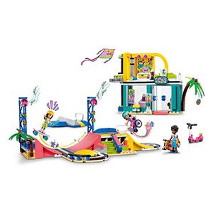 Colorful multi-level playset with ramps, slides, and engaging figures for creative childrens adventures.