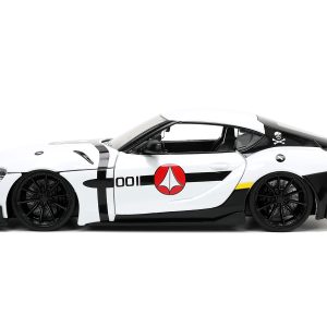Sleek white sports car model with racing number 001, perfect for collectors and enthusiasts.