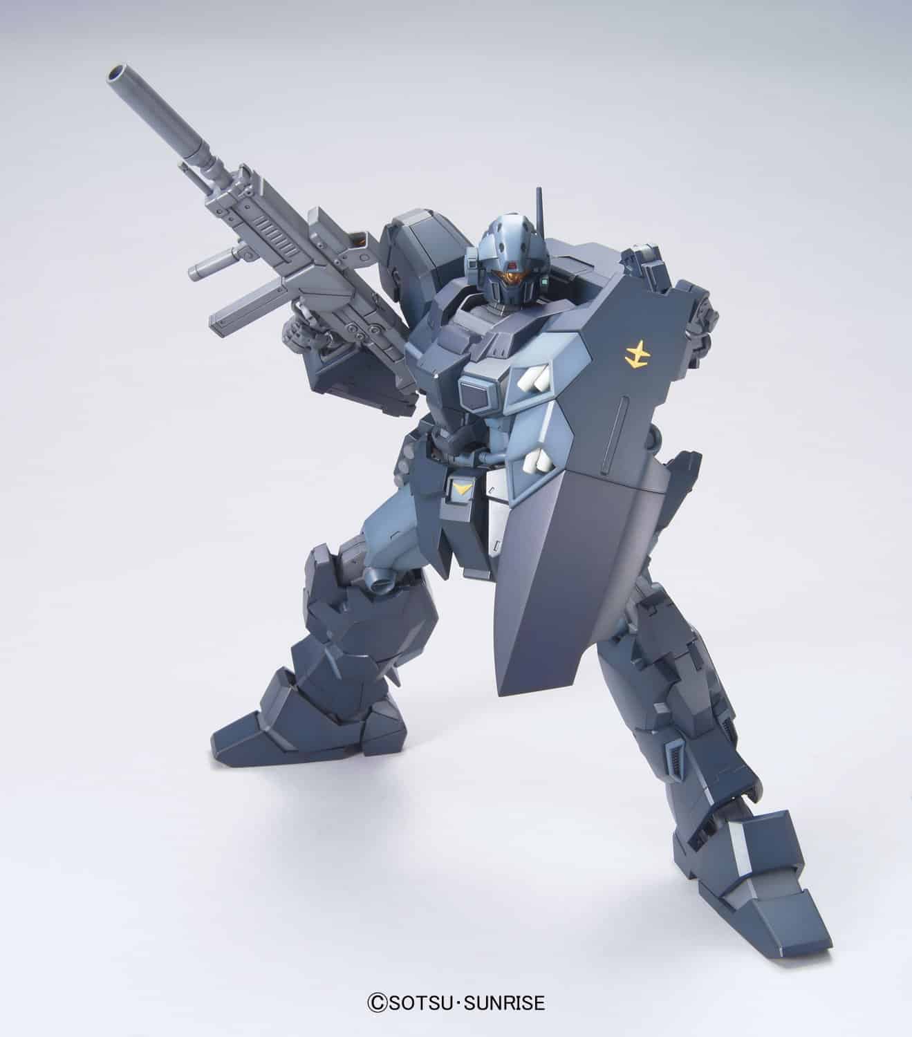 Dynamic stylized armored mech model in gray, showcasing power, defense, and intricate details.