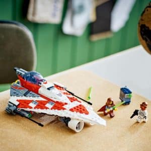 LEGO Star Wars Jedi Bob’s Starfighter Set, Space Vehicle Building Toy for 8+ Year Old Boys & Girls, Starship Model Kit with 2 Character Minifigures and a Droid Figure, Collectible Kids' Toys 75388