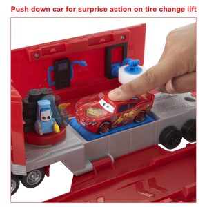 Pixar Cars Transforming Mack Playset, 2-in-1 Toy Truck & Tune-Up Station with Launcher, Lift & More, Movie-Inspired Graphics,for Kids Ages 4 Years Old & Up