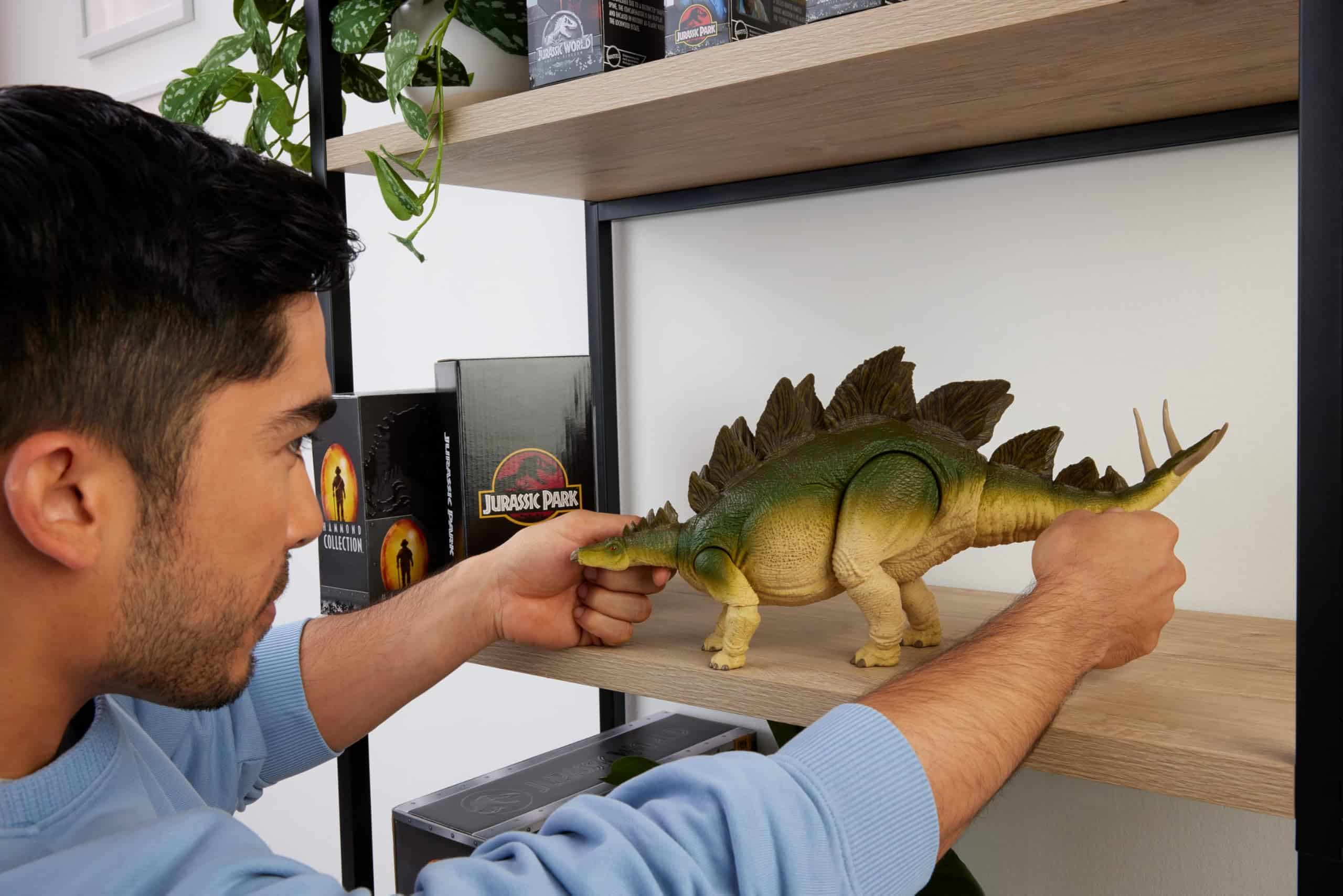 Mattel Jurassic World Hammond Collection Forgotten World Jurassic Park Stegosaurus Extra Large Herbivor Dinosaur Toy - Image 5